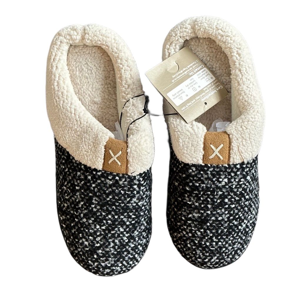 VeraCosy Women’s Memory Foam Slippers Size Medium 7 - 8, New with Tags Faux Fur